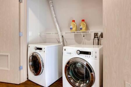 Speechless In Seattle - #1 Location - 2Br - Free Parking - Vr1 Lejlighed Eksteriør billede